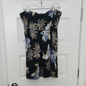 Lily Floral Pull On Skirt in Black and Blue Floral Print!